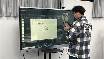 梅里马克学院
